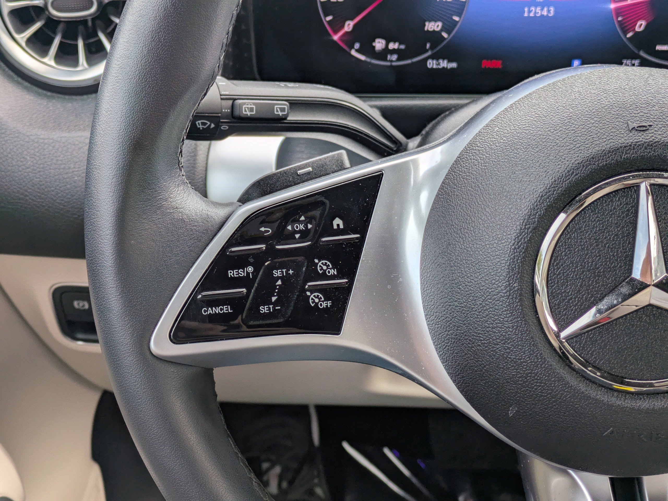 Certified 2025 Mercedes-Benz GLB 250 image 16