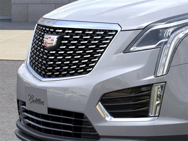 New 2026 Cadillac XT5 Luxury w/ LPO, Floor Liner Package AWD/4WD image 13