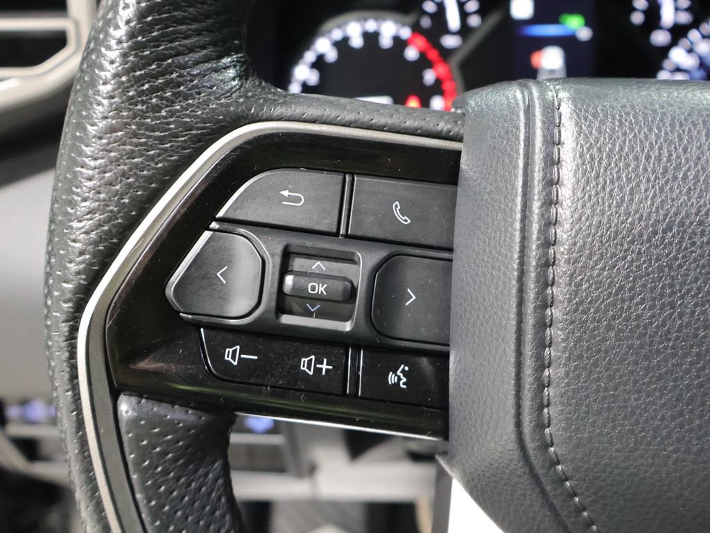 Used 2023 Toyota Tundra Limited AWD/4WD image 34