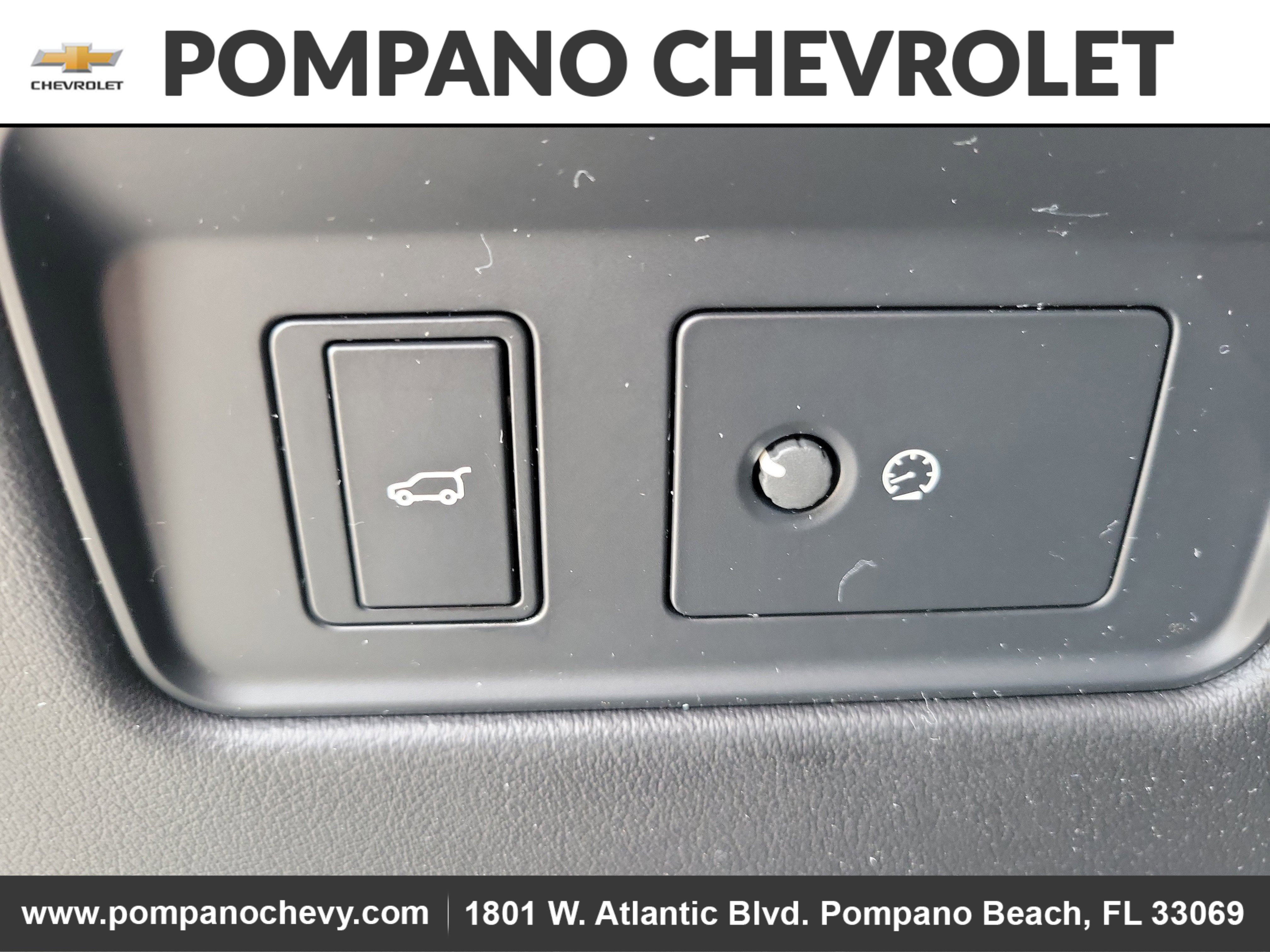 Used 2025 Jaguar F-PACE R-Dynamic S image 20