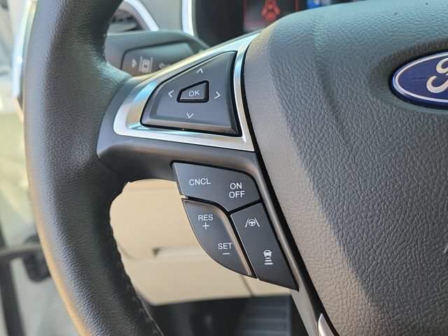 Used 2020 Ford Edge Titanium w/ Equipment Group 301A FWD image 27