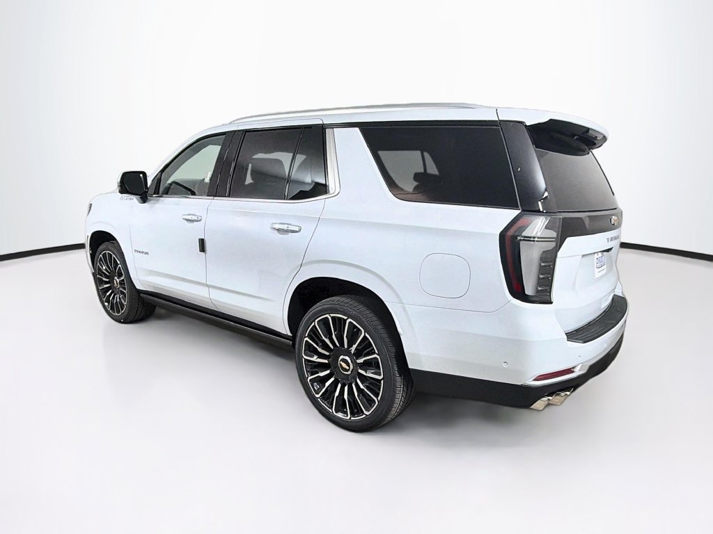 New 2026 Chevrolet Tahoe High Country AWD/4WD image 7
