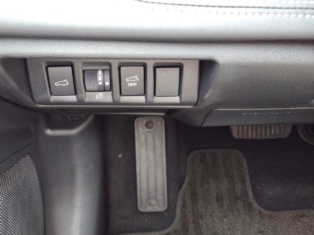 Certified 2025 Subaru Outback Limited AWD/4WD image 23