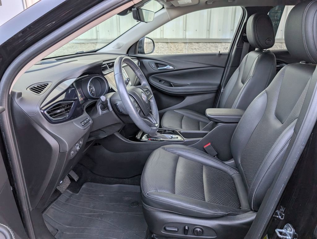 Certified 2022 Buick Encore GX Essence w/ Advanced Technology Package image 11