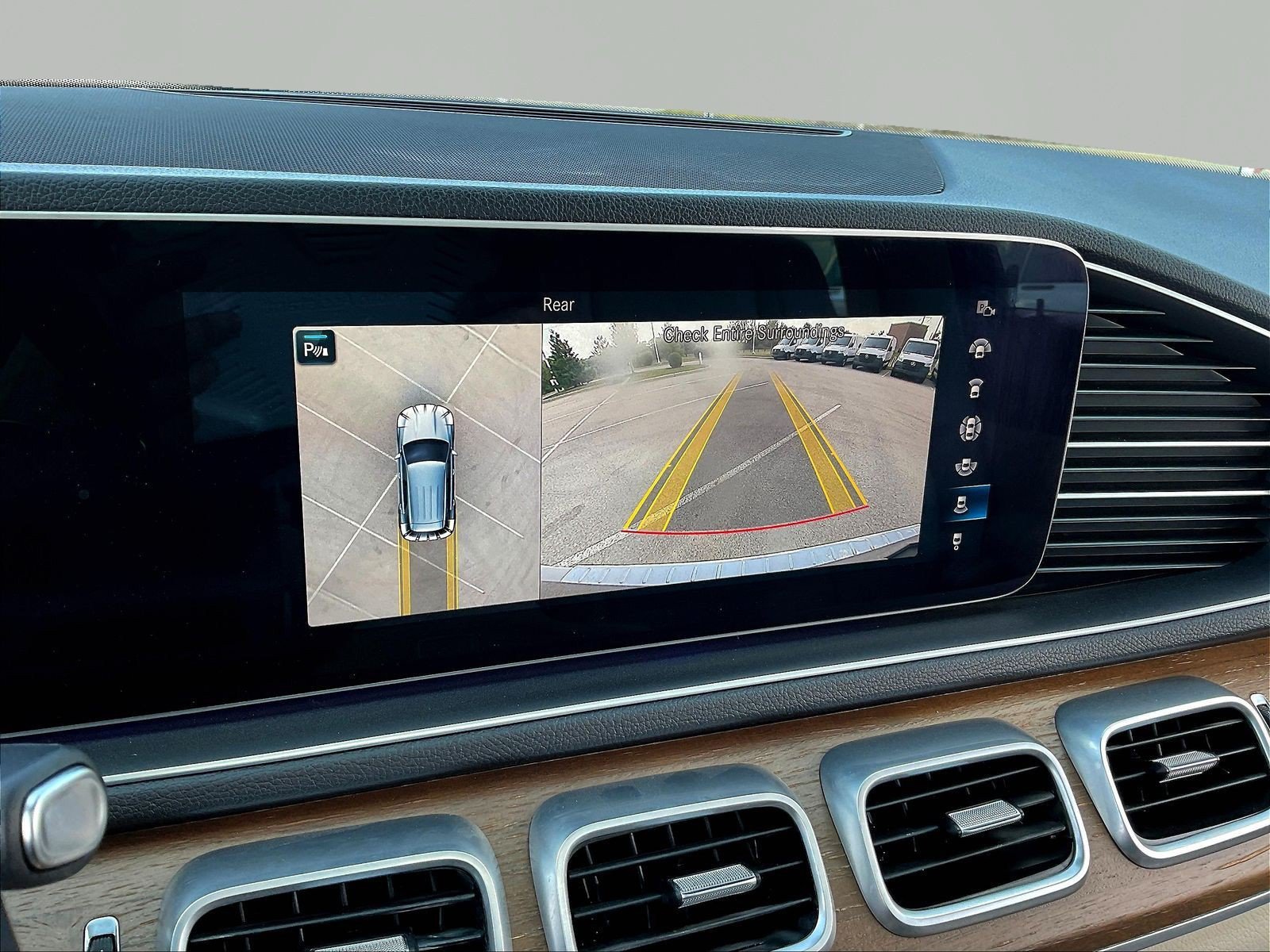 Certified 2023 Mercedes-Benz GLE 350 4MATIC w/ AMG Line Exterior image 14