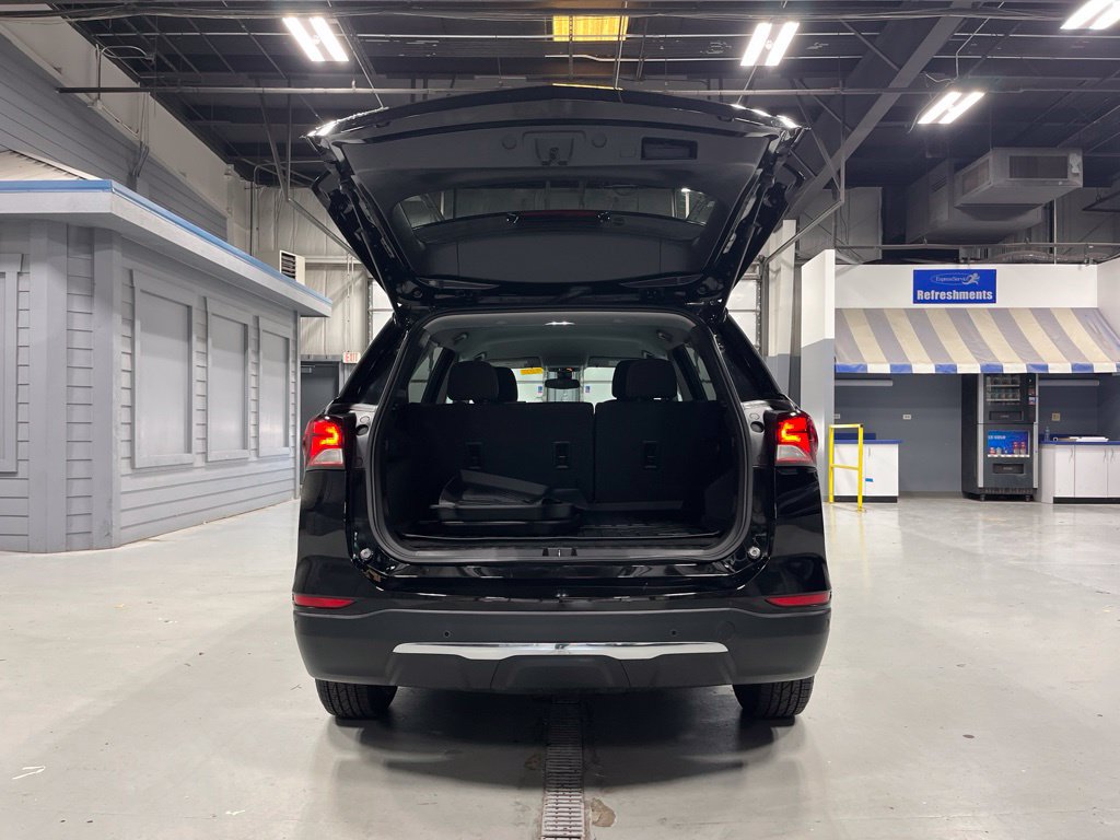 Used 2022 Chevrolet Equinox LT FWD image 9