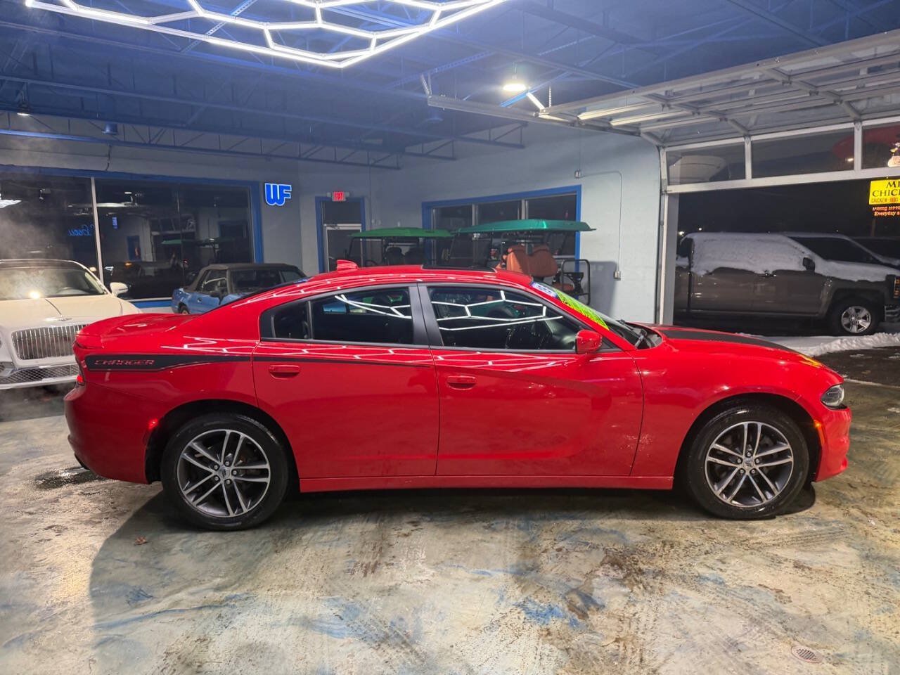 Used 2019 Dodge Charger SXT w/ Plus Group AWD/4WD image 8