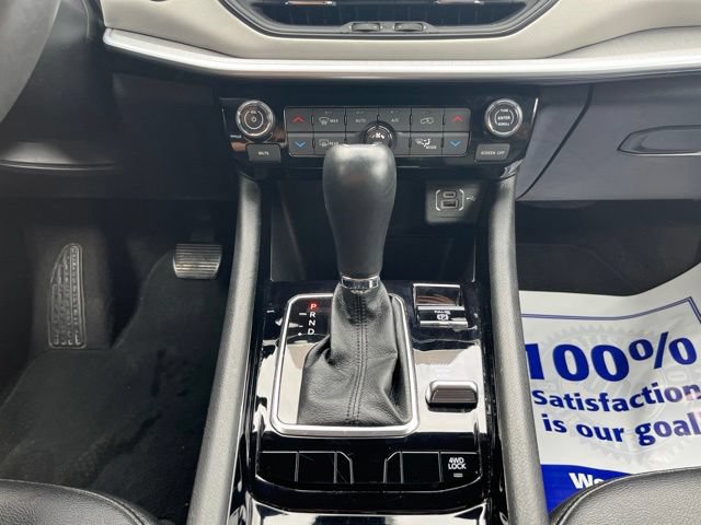 Used 2025 Jeep Compass Limited AWD/4WD image 34