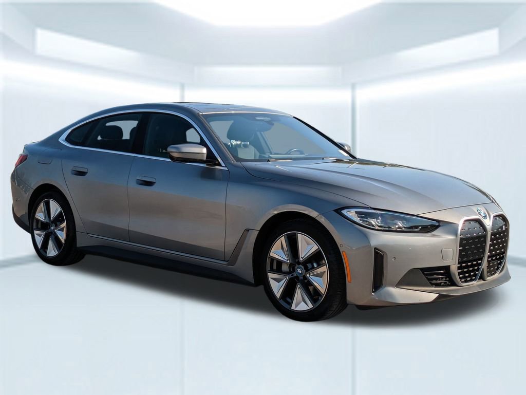 Used 2023 BMW i4 eDrive40 image 8