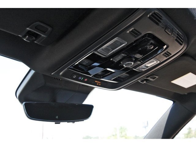 Used 2025 Cadillac Escalade ESV Sport AWD/4WD image 26