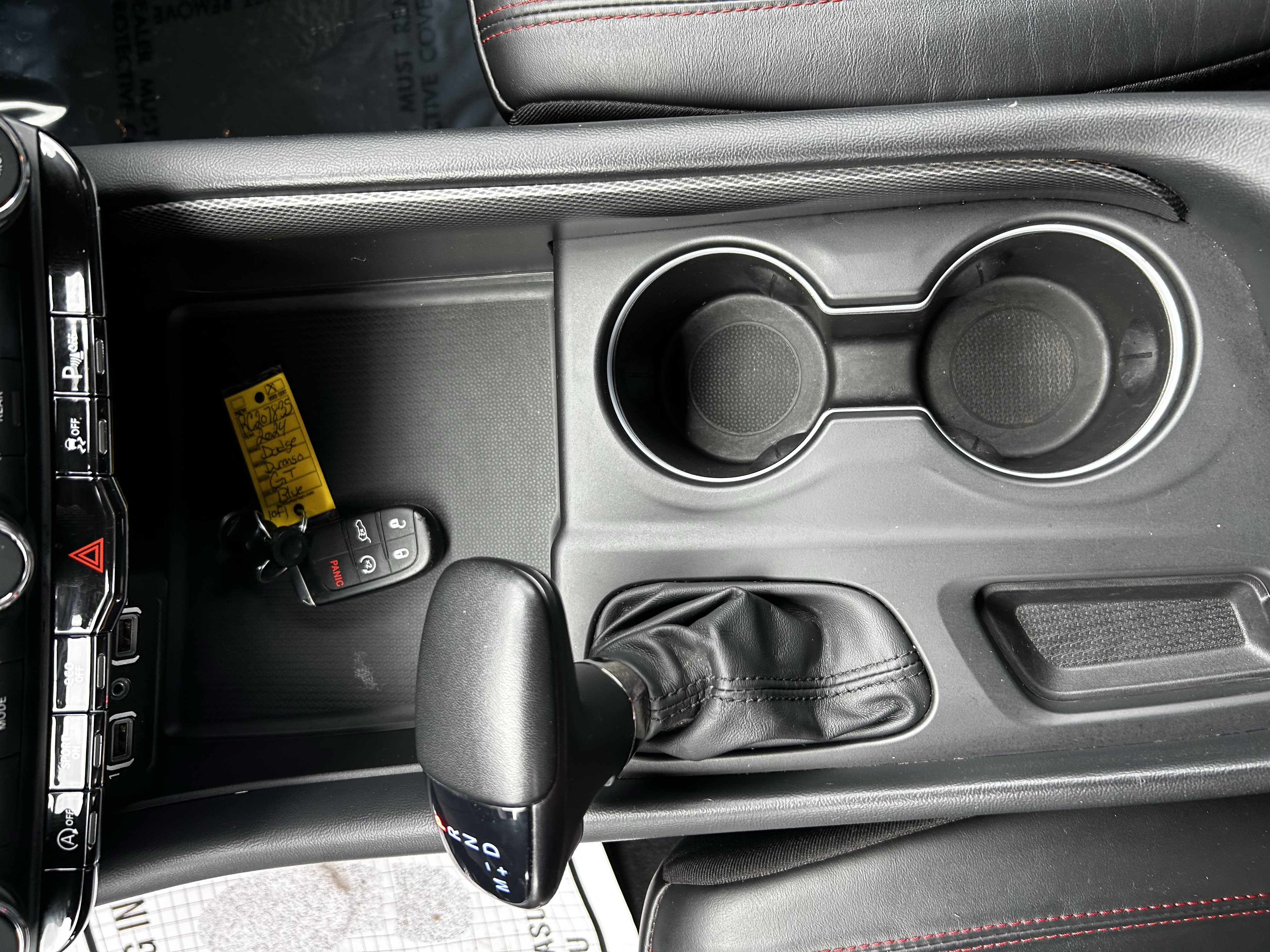 Used 2024 Dodge Durango GT AWD/4WD image 12