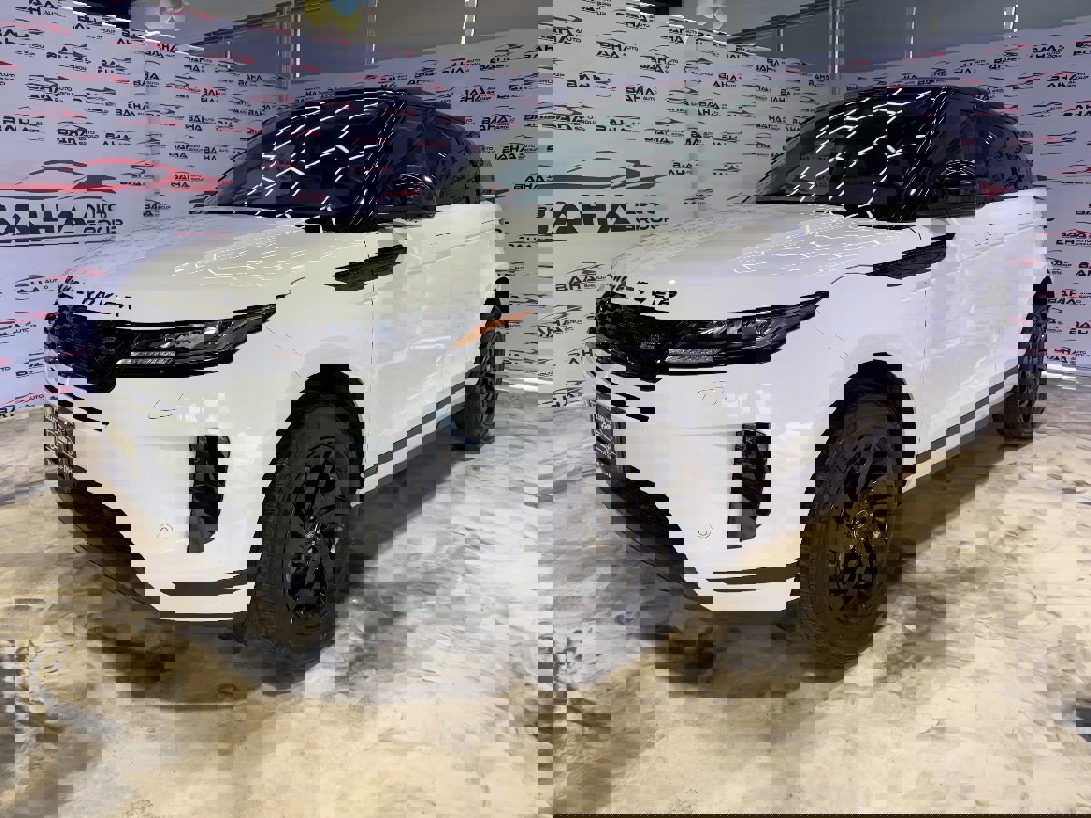 Used 2023 Land Rover Range Rover Evoque S image 2