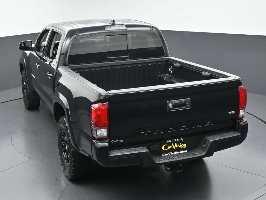 Used 2022 Toyota Tacoma SR5 w/ Technology Package RWD image 39