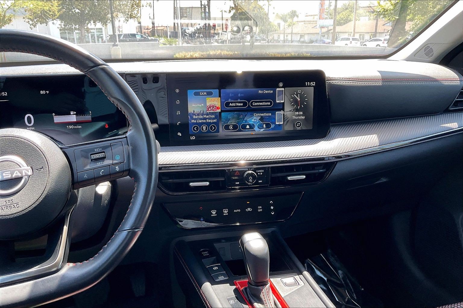 Used 2025 Nissan Kicks SR FWD image 6