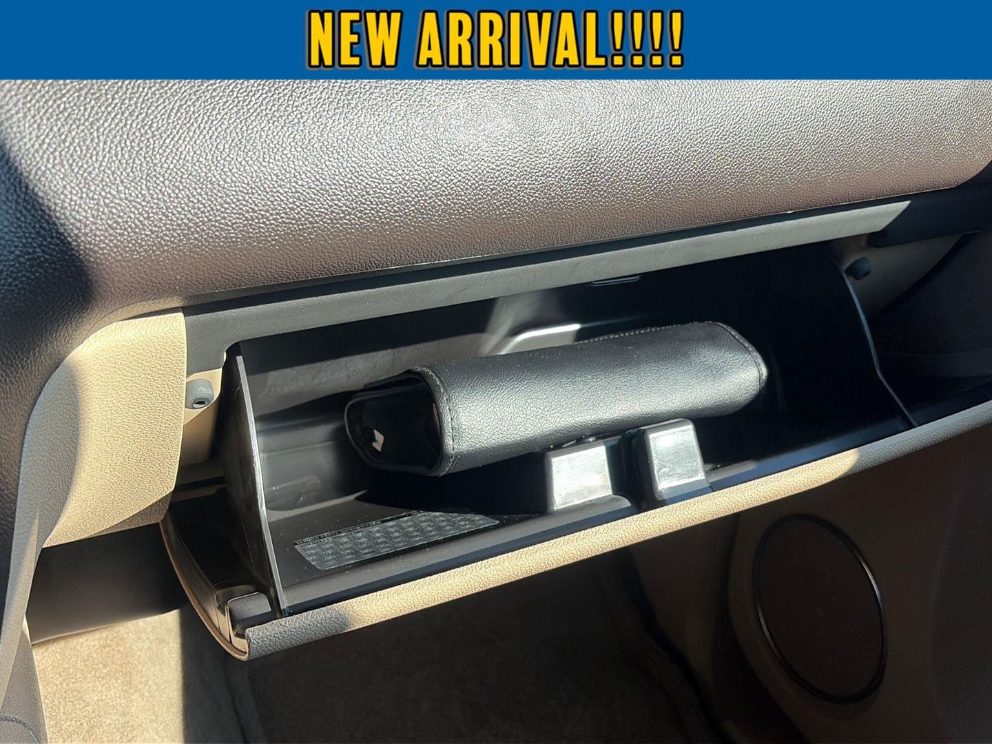 Used 2013 GMC Yukon Denali AWD/4WD image 25