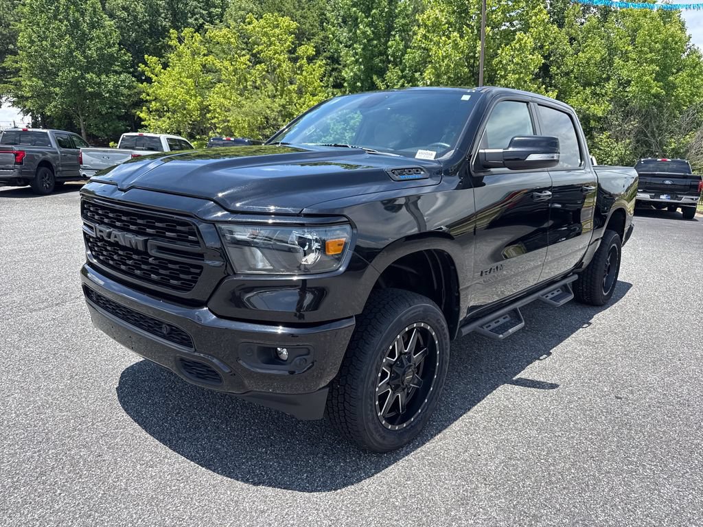 Used 2022 RAM 1500 Big Horn AWD/4WD image 3