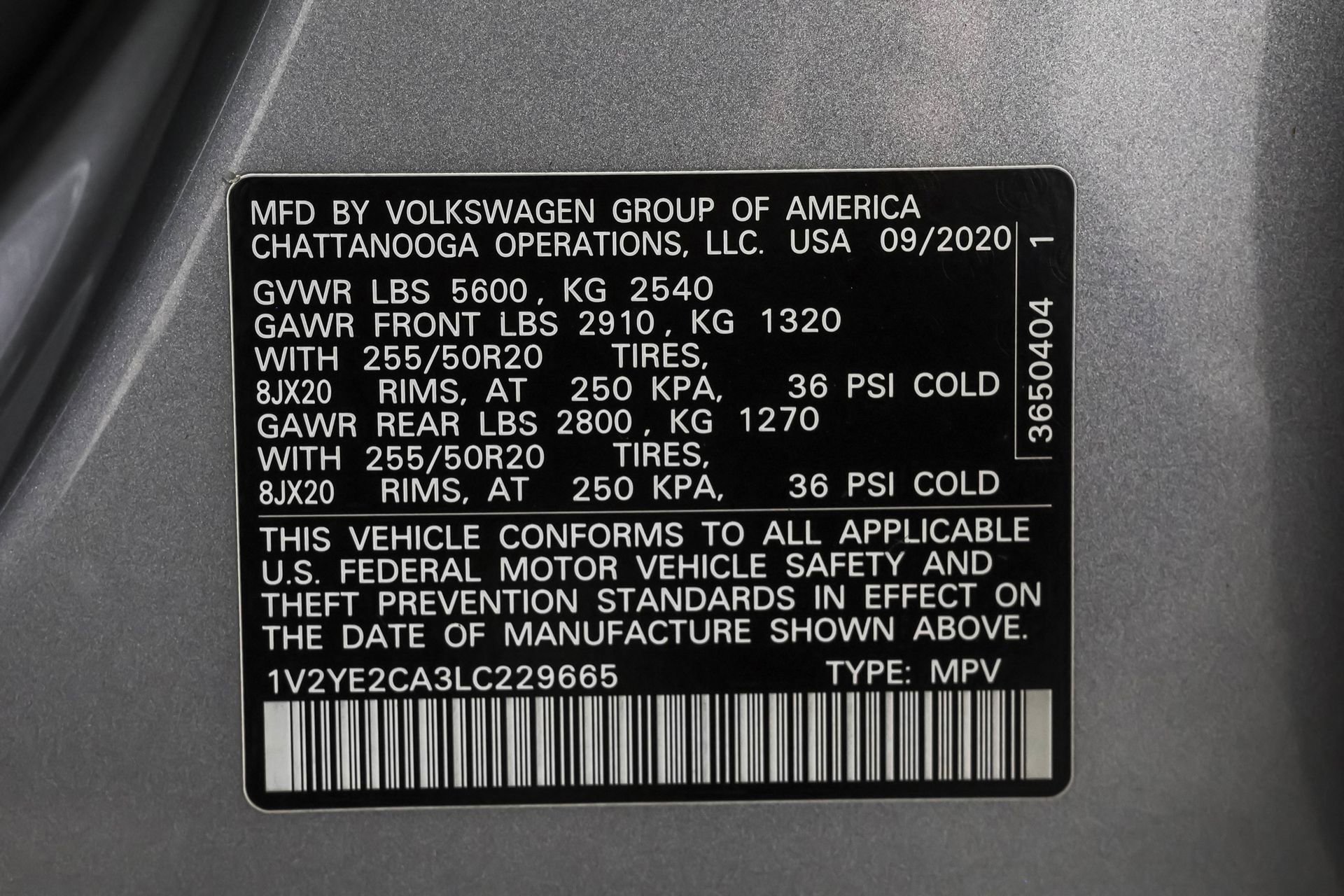 Used 2020 Volkswagen Atlas Cross Sport SE w/ Towing Package image 50