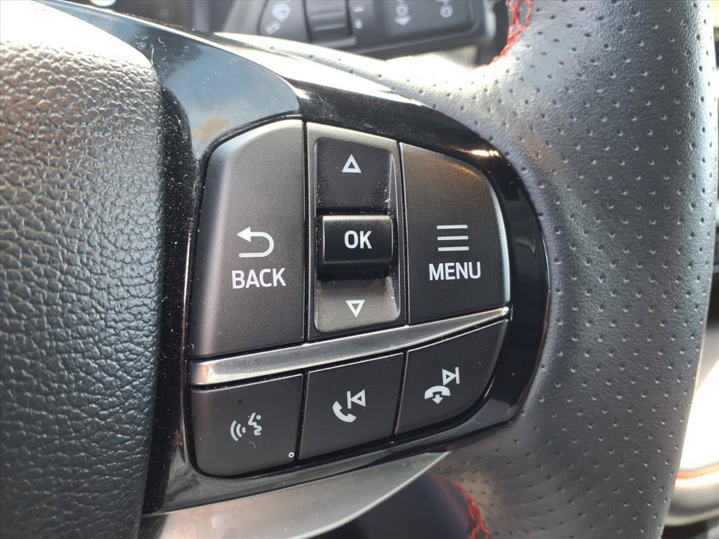 Used 2025 Ford Explorer ST-Line w/ ST-Line Street Pack AWD/4WD image 20