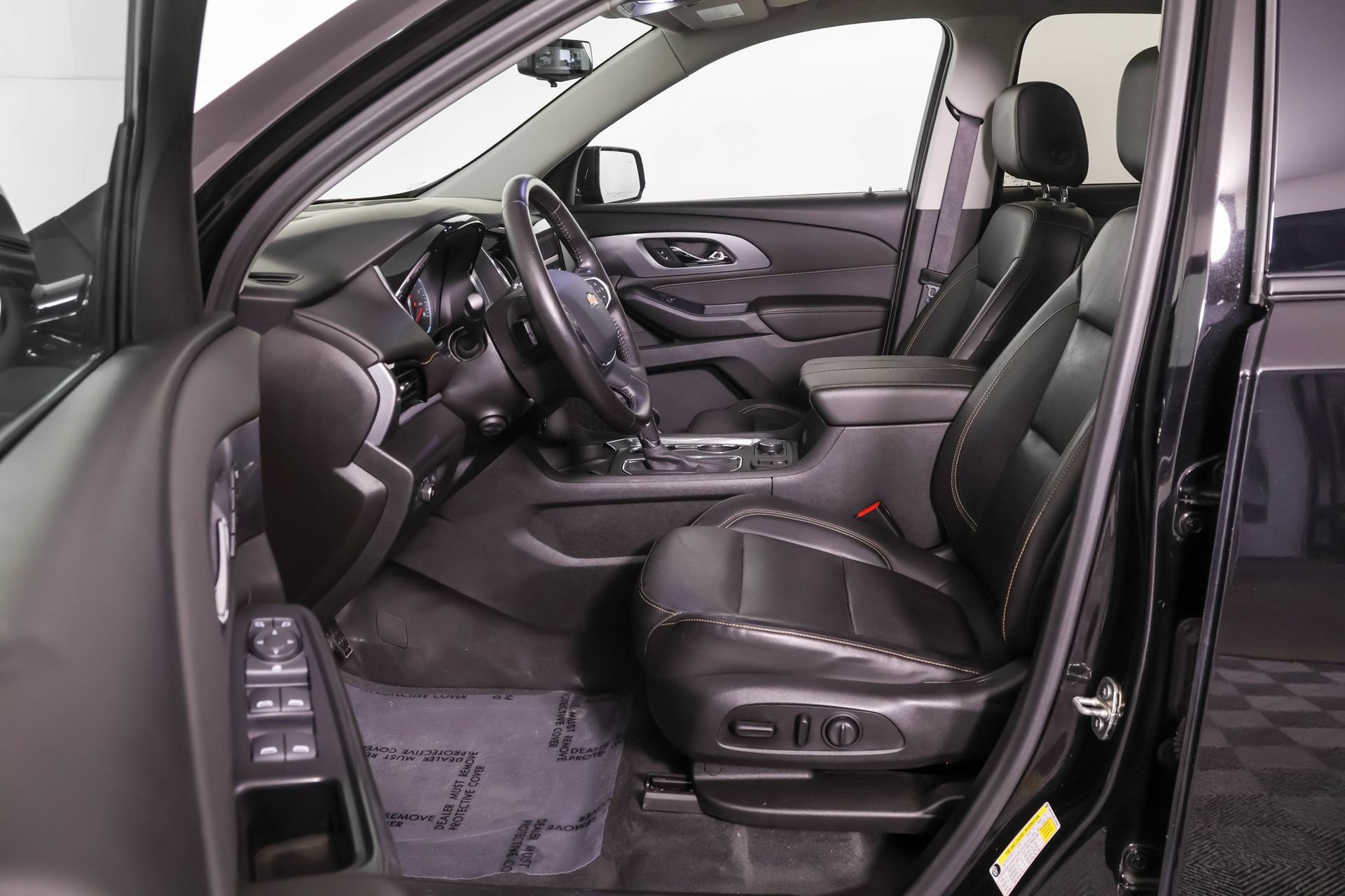 Used 2020 Chevrolet Traverse Premier w/ Redline Edition AWD/4WD image 6