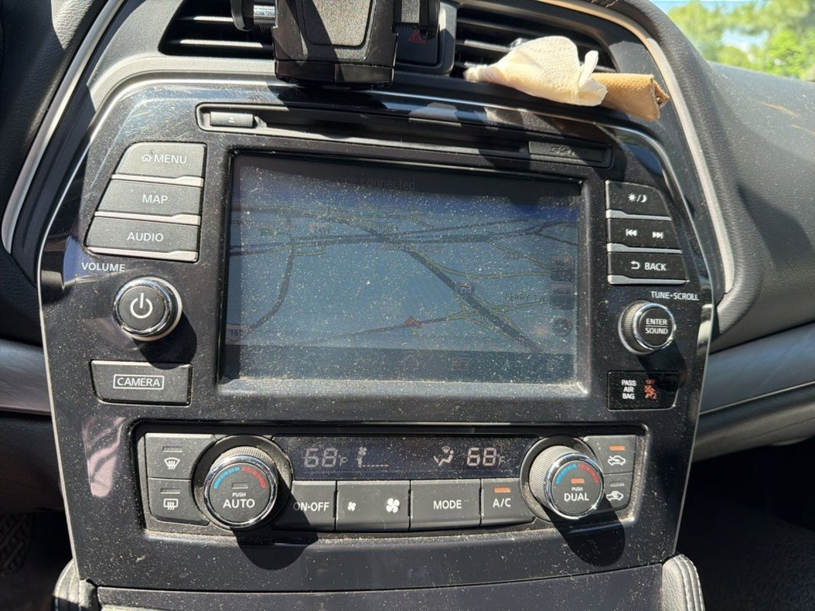 Used 2017 Nissan Maxima 3.5 SL image 16