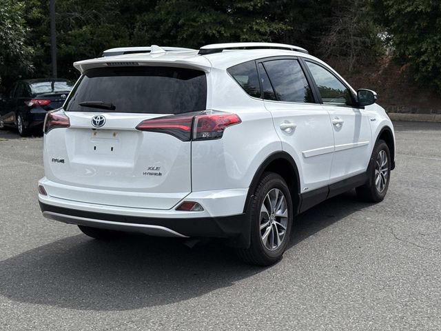 Used 2016 Toyota RAV4 XLE w/ Convenience Package AWD/4WD image 2
