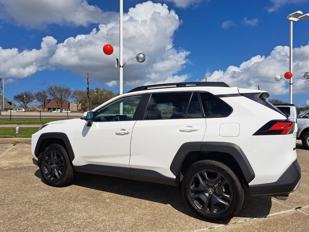 Used 2024 Toyota RAV4 Adventure image 7