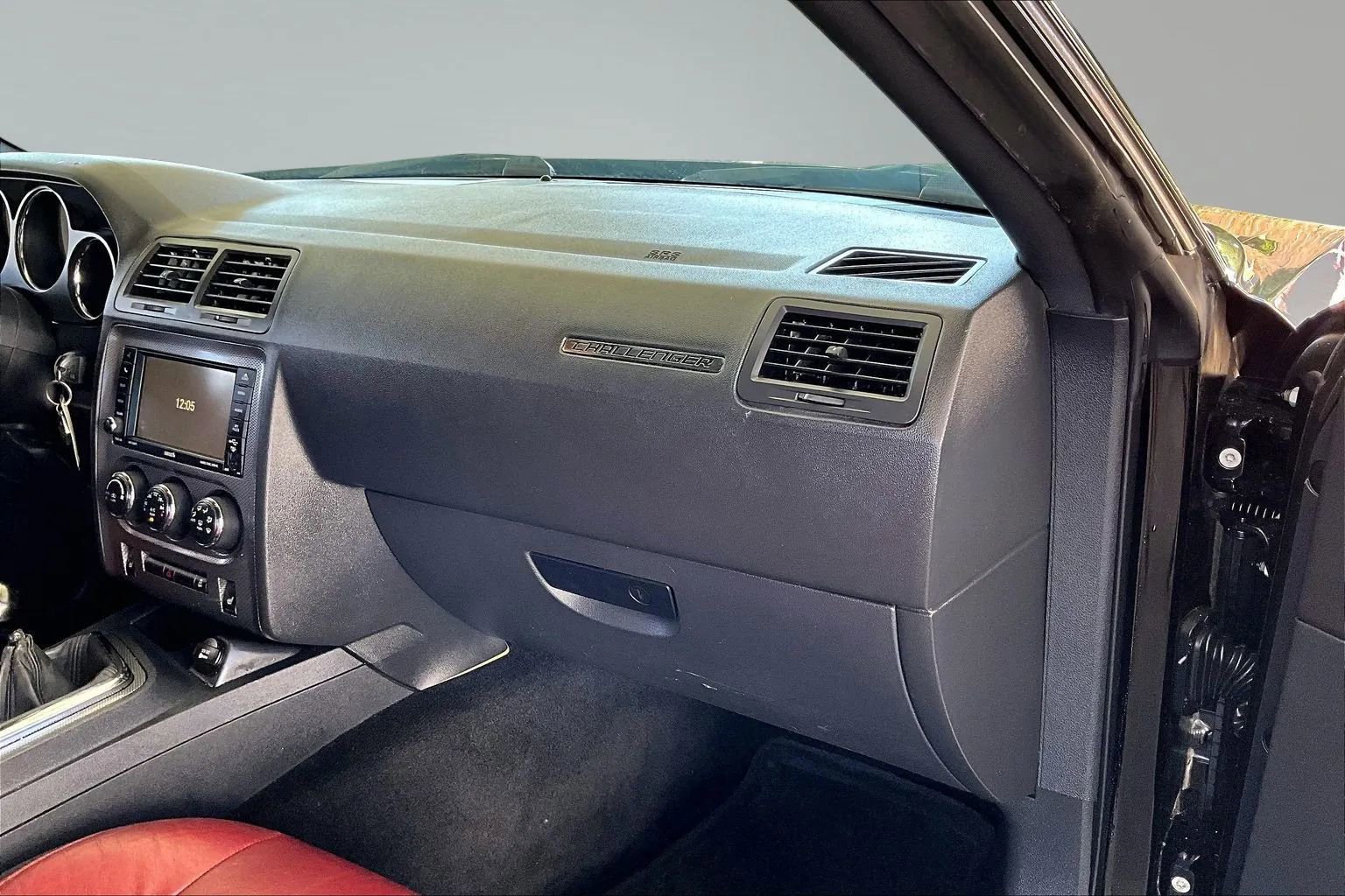 Used 2014 Dodge Challenger R/T Plus RWD image 21