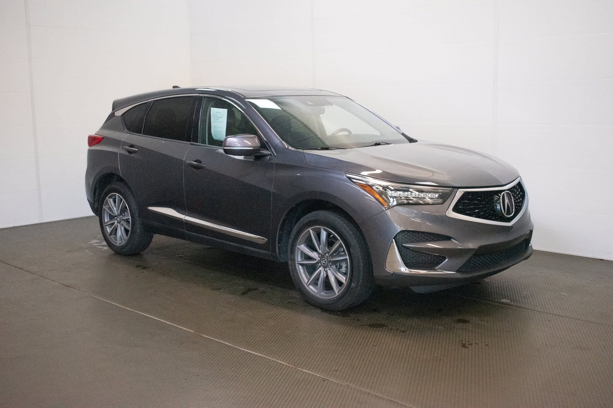 Used 2019 Acura RDX w/ Technology Package AWD/4WD image 1