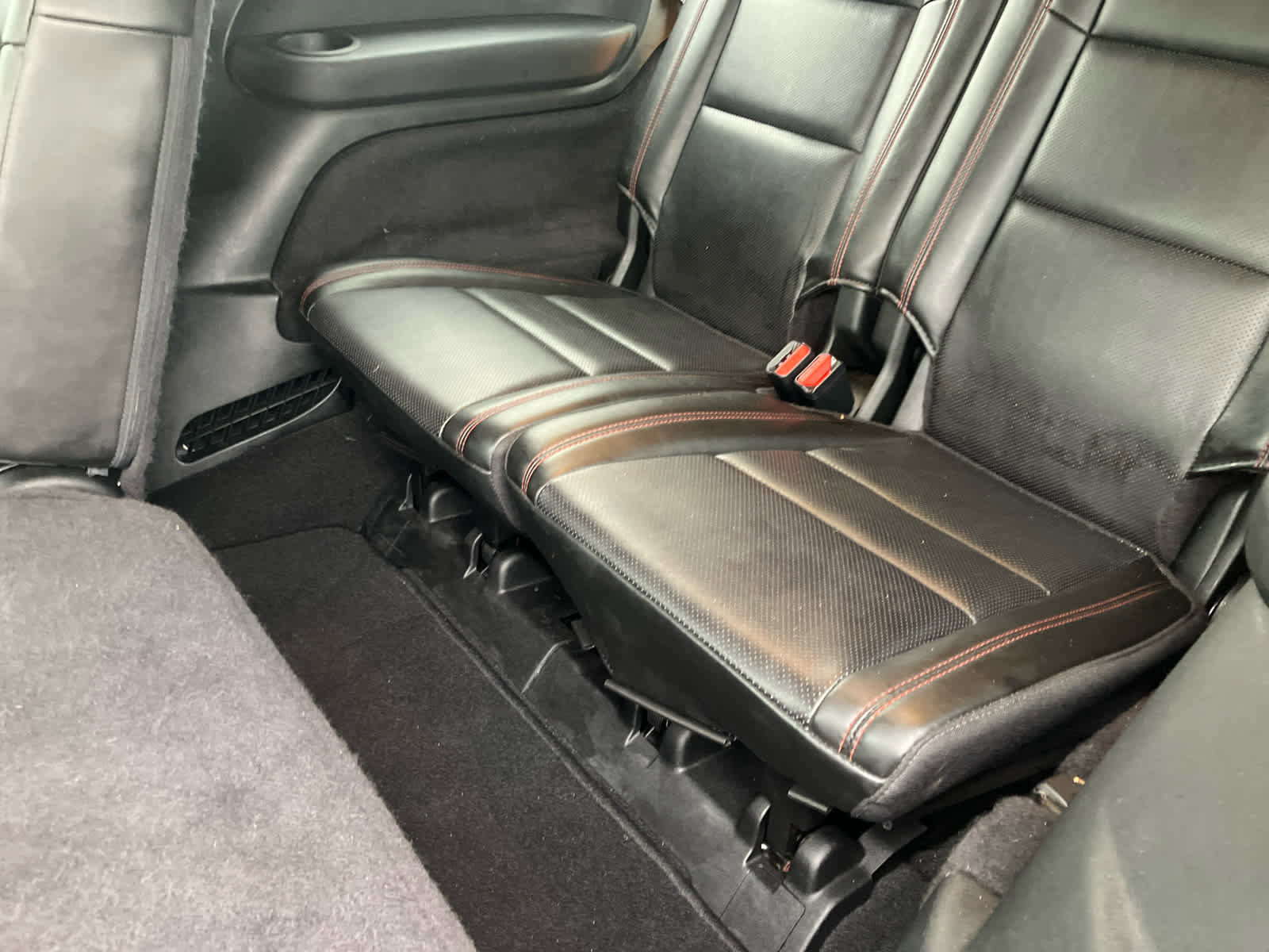 Used 2024 Dodge Durango GT image 41