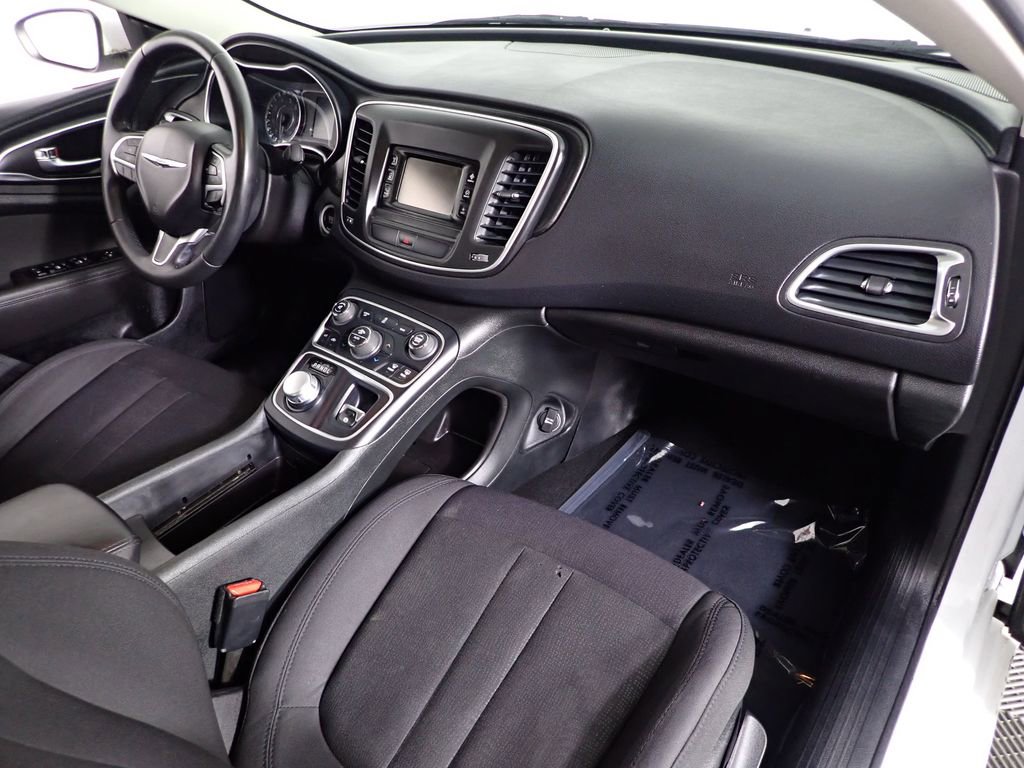 Used 2015 Chrysler 200 Limited w/ Convenience Group FWD image 47