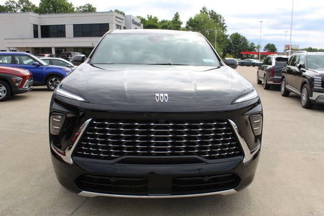Used 2025 Buick Enclave Avenir w/ Trailering Package, 5000 lbs. FWD image 7