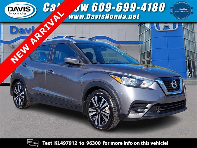 Used 2019 Nissan Kicks SV