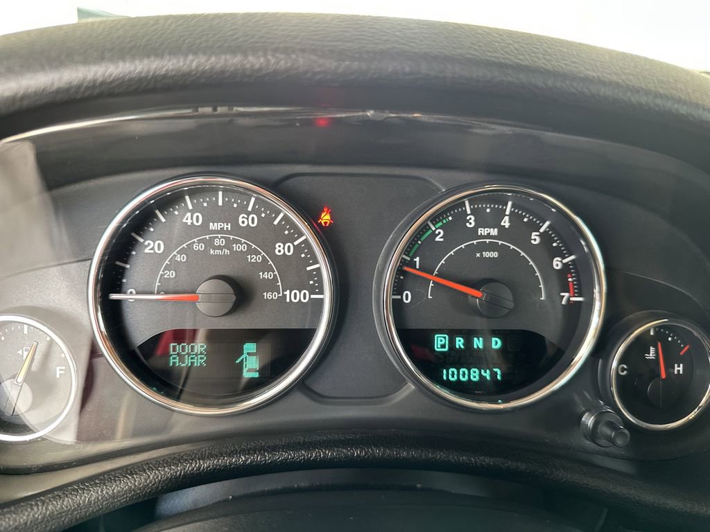 Used 2014 Jeep Wrangler Unlimited Sport w/ Quick Order Package 24S image 33