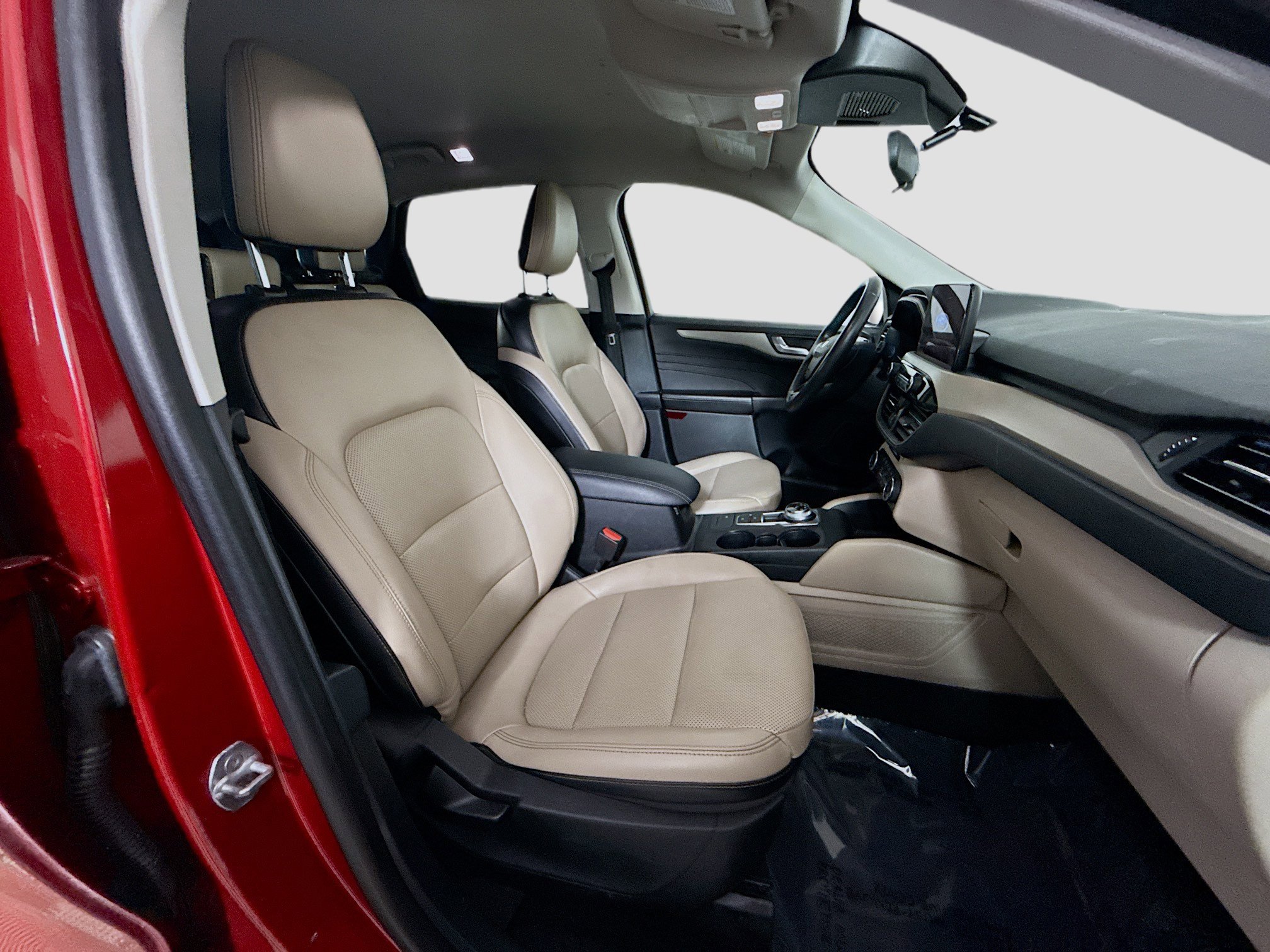 Used 2021 Ford Escape SEL w/ Technology Package image 29