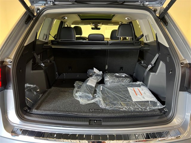 New 2026 Volkswagen Atlas SEL Premium R-Line image 5