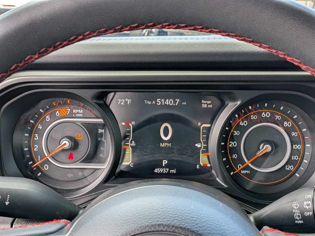 Used 2024 Jeep Wrangler Unlimited Rubicon AWD/4WD image 38