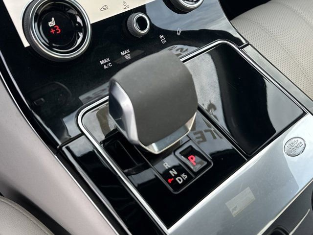 Used 2023 Land Rover Range Rover Velar R-Dynamic S image 37