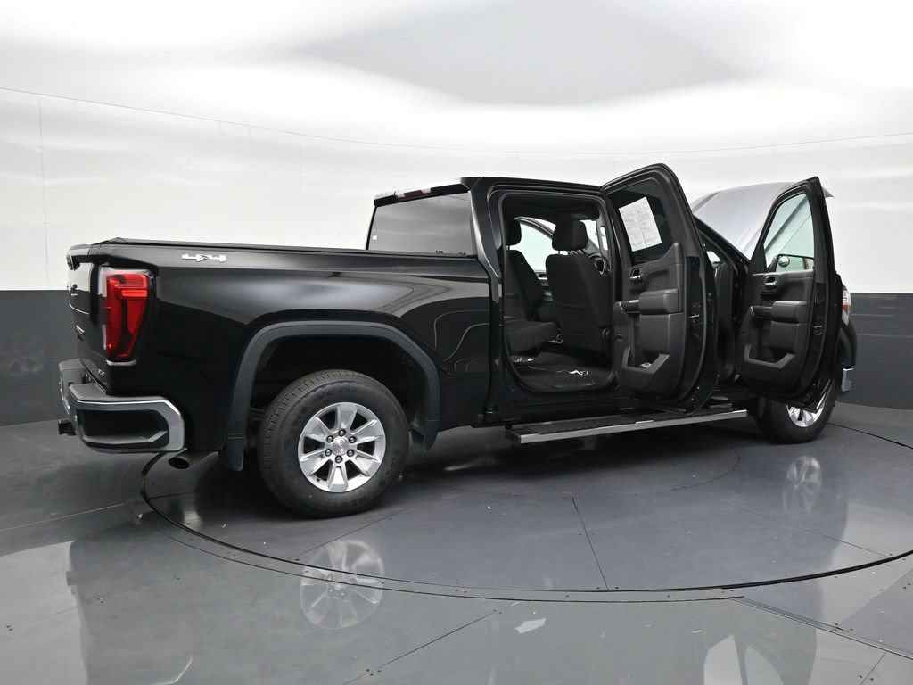 Used 2022 GMC Sierra 1500 SLE w/ Driver Alert Package I AWD/4WD image 29