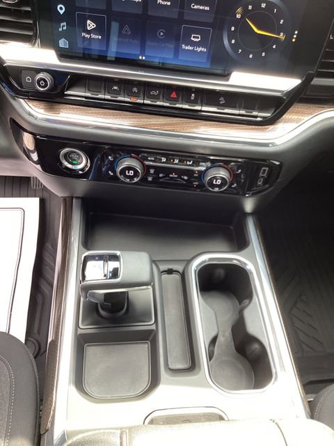 Used 2023 Chevrolet Silverado 1500 RST AWD/4WD image 19