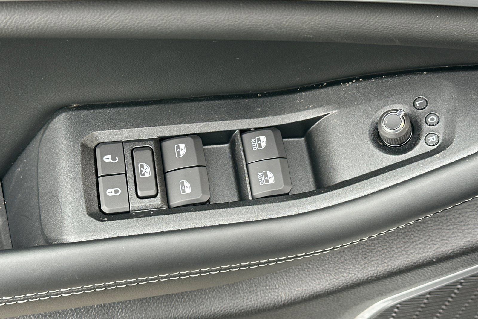 New 2026 Jeep Grand Cherokee Limited image 13