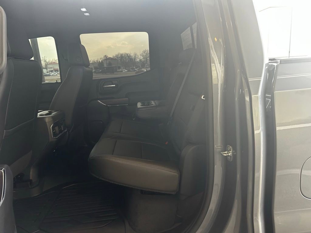 Used 2021 GMC Sierra 1500 SLT image 19