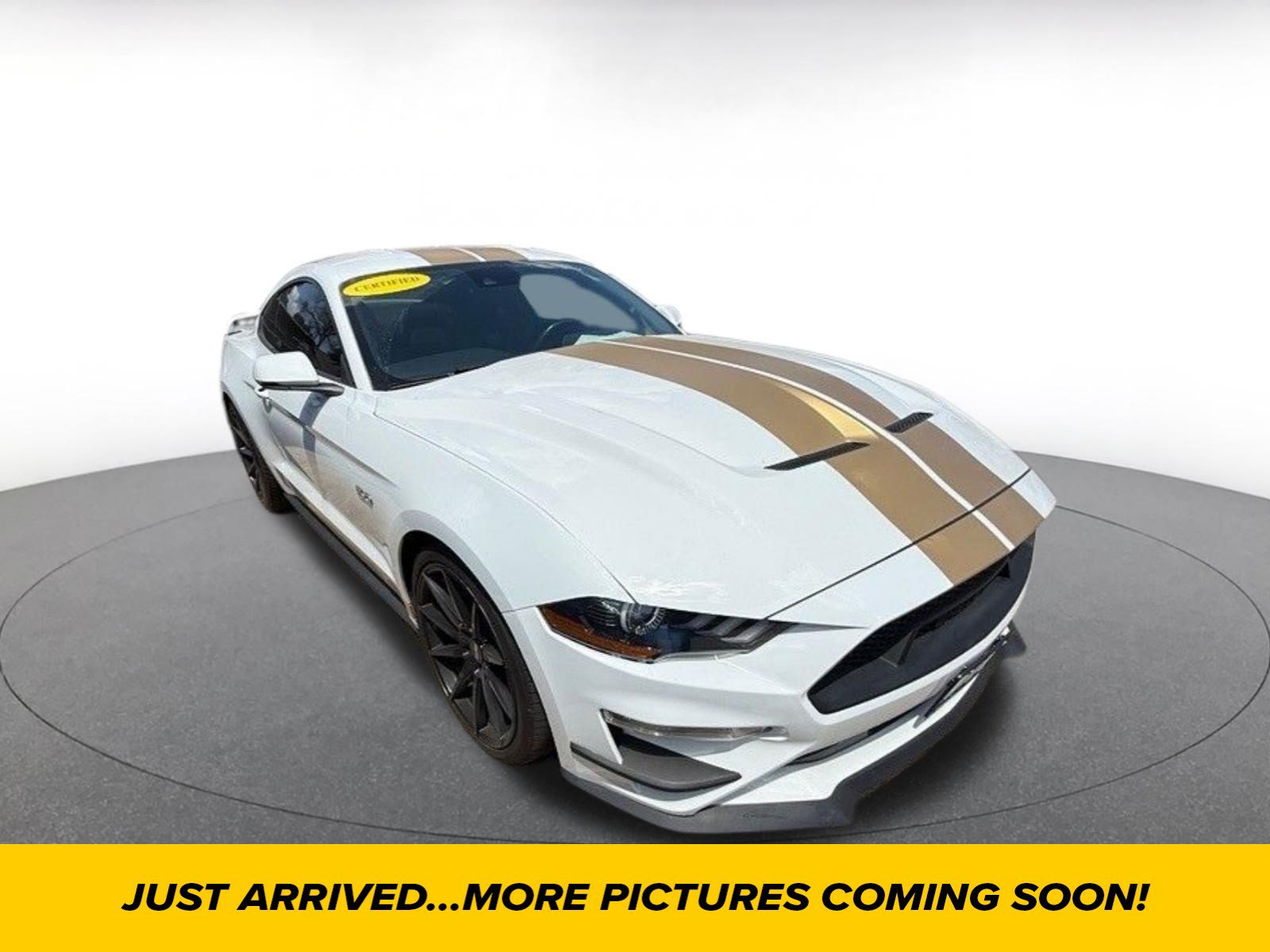Used 2022 Ford Mustang GT Premium w/ GT Performance Package RWD image 1