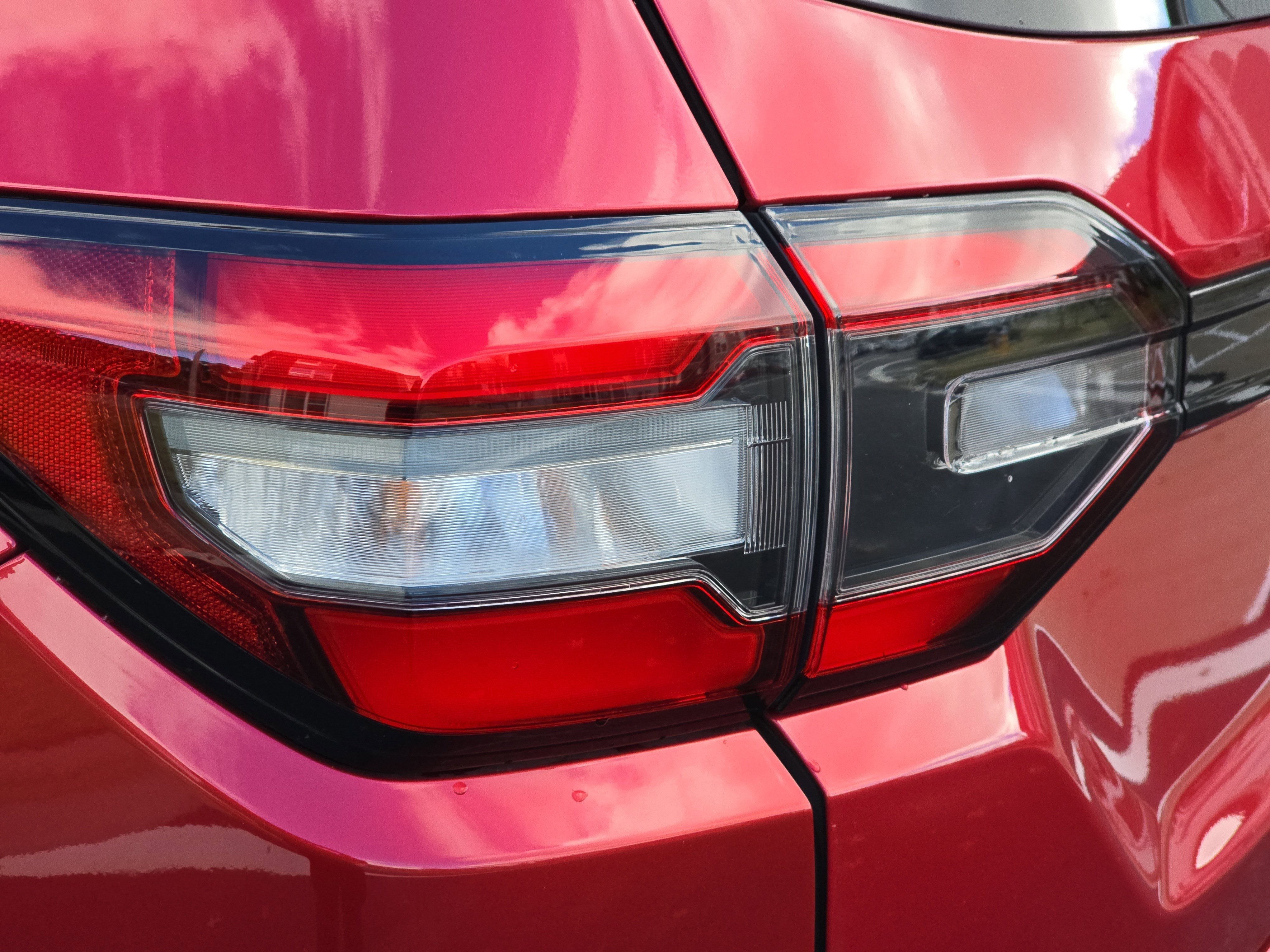 Used 2025 Honda Pilot EX-L image 35