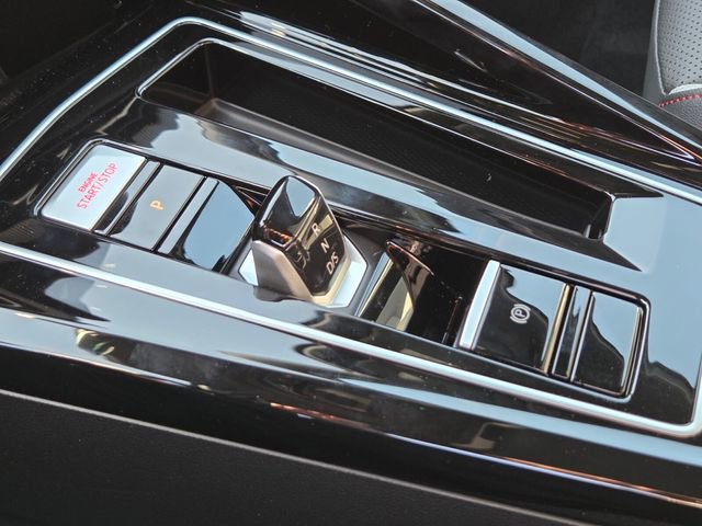New 2026 Volkswagen GTI SE FWD image 15