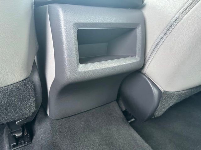 Certified 2018 Toyota Camry SE image 8