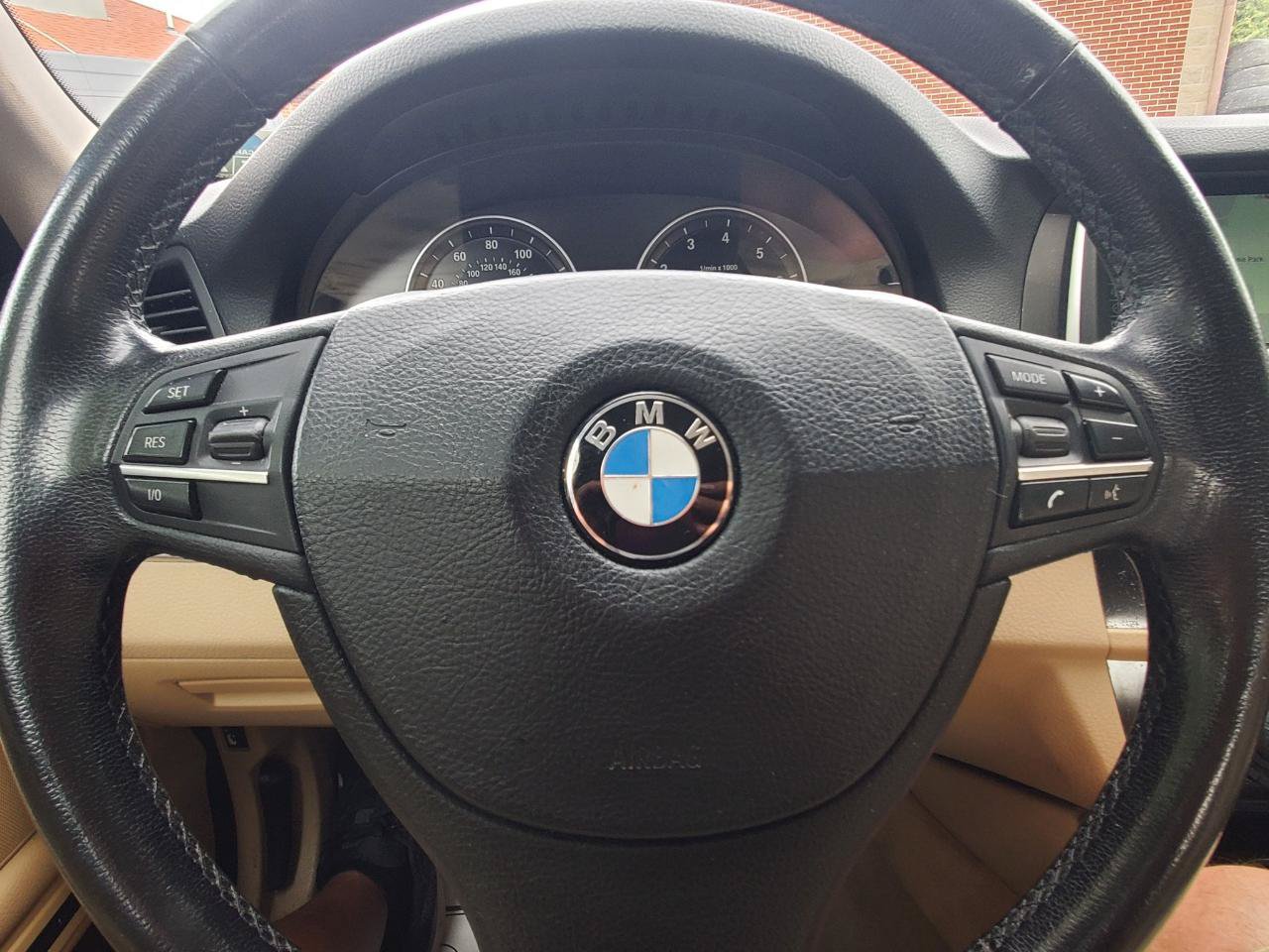 Used 2014 BMW 535i xDrive Sedan AWD/4WD image 13