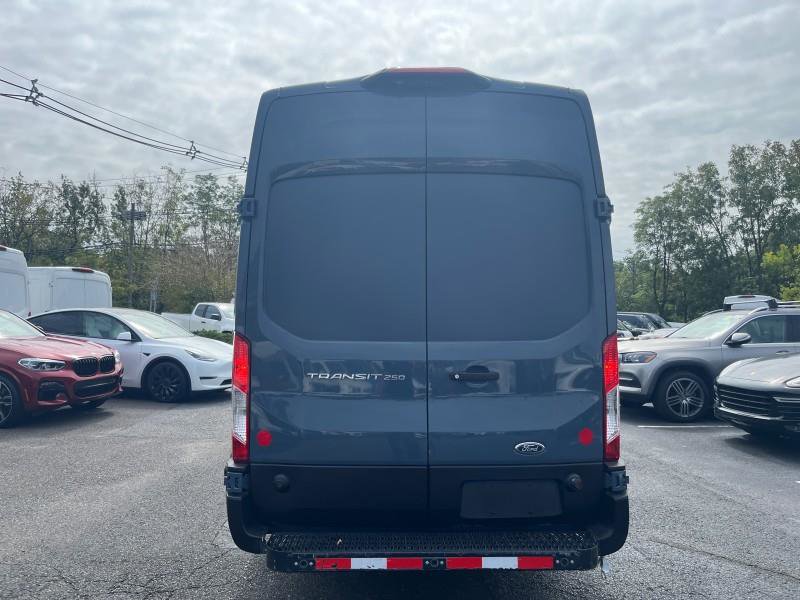Used 2019 Ford Transit 250 image 5