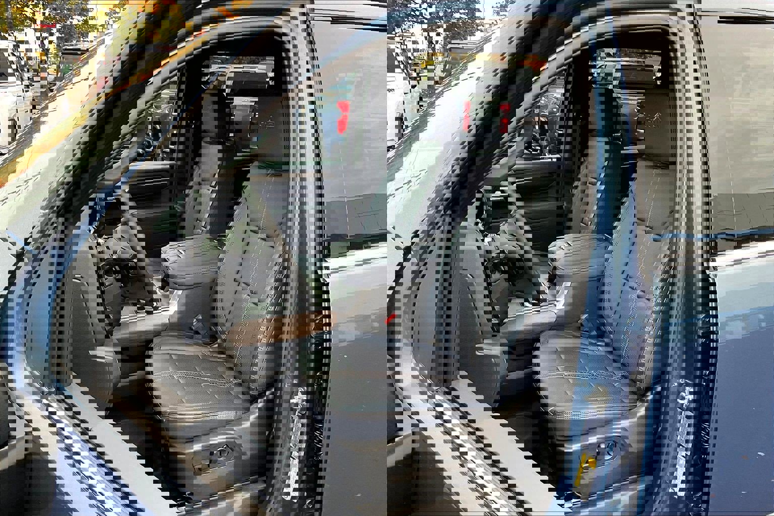 New 2026 Chevrolet Silverado 3500 High Country w/ High Country Premium Package image 9