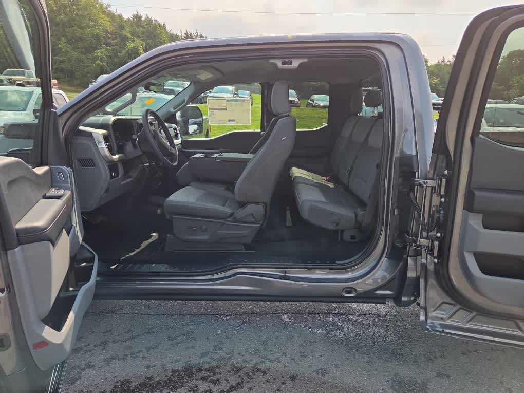 New 2026 Ford F350 XLT AWD/4WD image 24