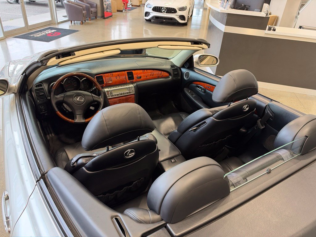 Used 2003 Lexus SC 430 Convertible RWD image 23